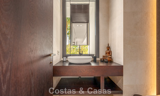 Villa de luxe spacieuse et moderniste à vendre avec vue sur le terrain de golf à Benahavis - Marbella 792494 