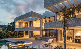 Villa de luxe spacieuse et moderniste à vendre avec vue sur le terrain de golf à Benahavis - Marbella 792525 