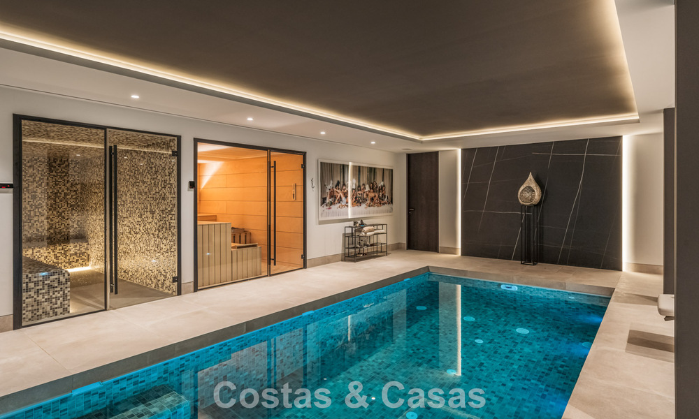 Villa de luxe spacieuse et moderniste à vendre avec vue sur le terrain de golf à Benahavis - Marbella 792539