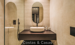 Villa de luxe spacieuse et moderniste à vendre avec vue sur le terrain de golf à Benahavis - Marbella 792543 