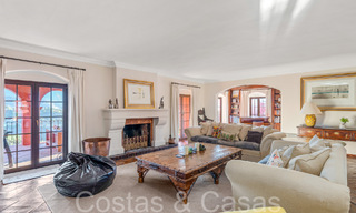 Majestueuse villa de luxe andalouse à vendre en pleine nature à El Madroñal, Benahavis - Marbella 68503 