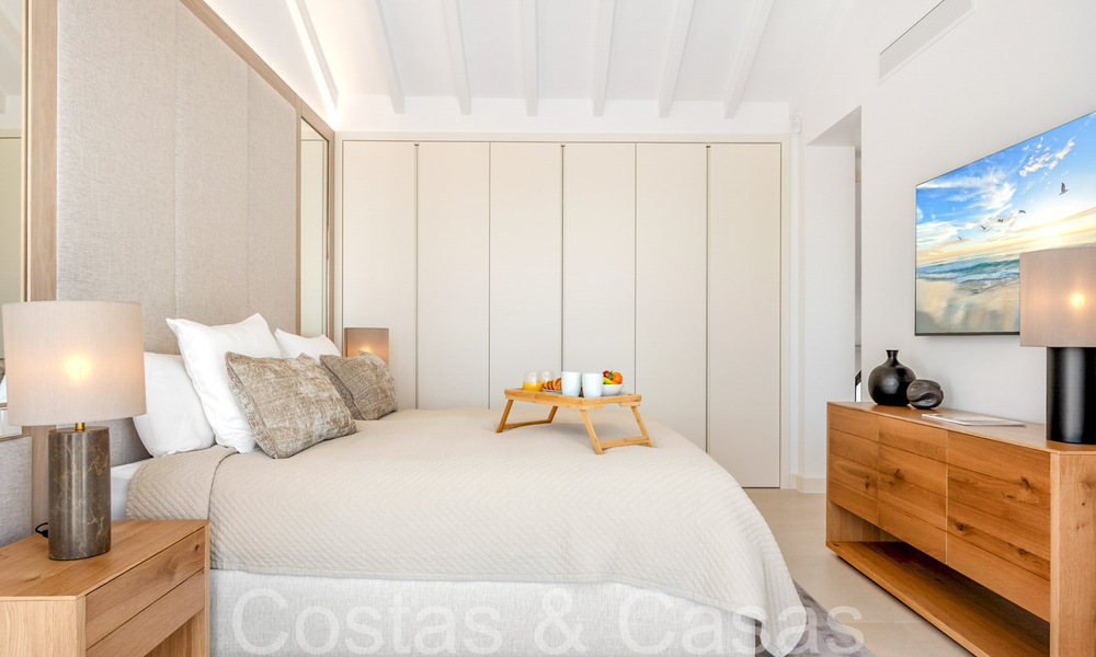 Prête à emménager, chic villa de luxe méditerranéenne à vendre, près de la plage à l'est du centre de Marbella 68631