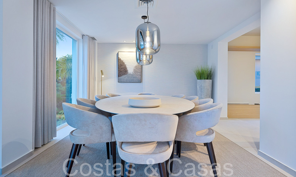 Belle villa rénovée de style méditerranéen contemporain à vendre, adjacente au terrain de golf de Benahavis - Marbella 69155