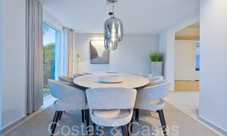 Belle villa rénovée de style méditerranéen contemporain à vendre, adjacente au terrain de golf de Benahavis - Marbella 69155 