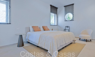 Belle villa rénovée de style méditerranéen contemporain à vendre, adjacente au terrain de golf de Benahavis - Marbella 69156 