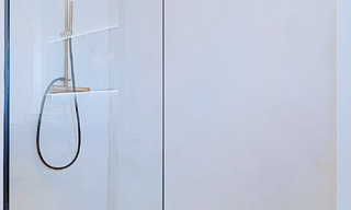 Belle villa rénovée de style méditerranéen contemporain à vendre, adjacente au terrain de golf de Benahavis - Marbella 69160 