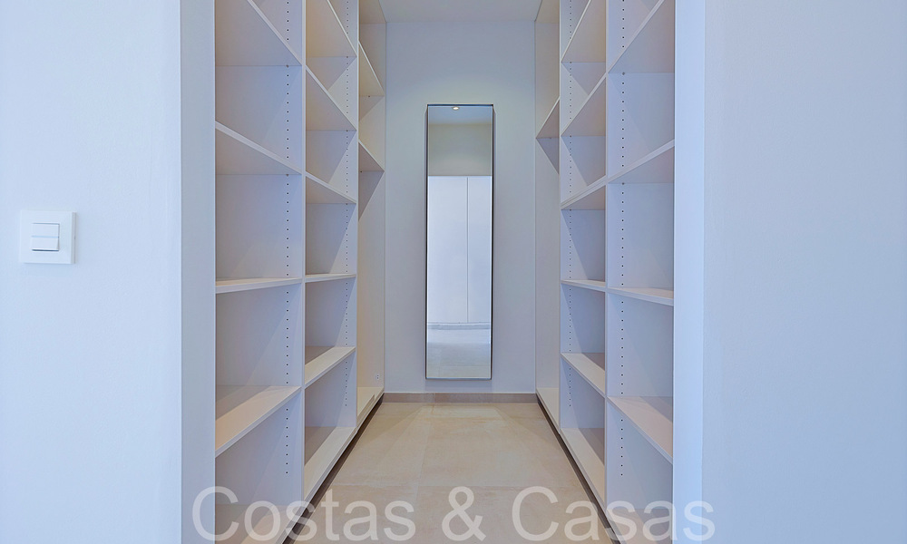 Belle villa rénovée de style méditerranéen contemporain à vendre, adjacente au terrain de golf de Benahavis - Marbella 69167