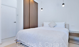 Belle villa rénovée de style méditerranéen contemporain à vendre, adjacente au terrain de golf de Benahavis - Marbella 69178 