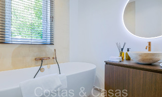 Belle villa rénovée de style méditerranéen contemporain à vendre, adjacente au terrain de golf de Benahavis - Marbella 69180 