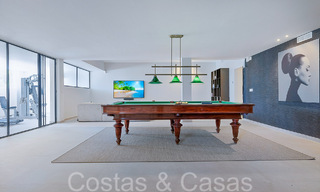 Belle villa rénovée de style méditerranéen contemporain à vendre, adjacente au terrain de golf de Benahavis - Marbella 69205 