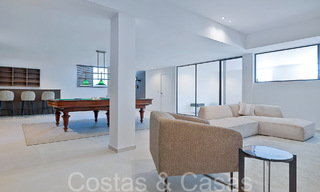 Belle villa rénovée de style méditerranéen contemporain à vendre, adjacente au terrain de golf de Benahavis - Marbella 69208 