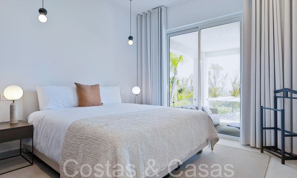 Belle villa rénovée de style méditerranéen contemporain à vendre, adjacente au terrain de golf de Benahavis - Marbella 69209