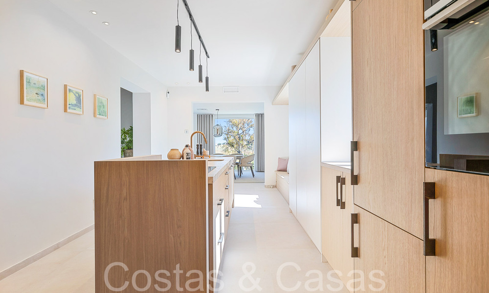 Belle villa rénovée de style méditerranéen contemporain à vendre, adjacente au terrain de golf de Benahavis - Marbella 69231