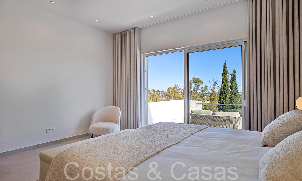 Belle villa rénovée de style méditerranéen contemporain à vendre, adjacente au terrain de golf de Benahavis - Marbella 69245