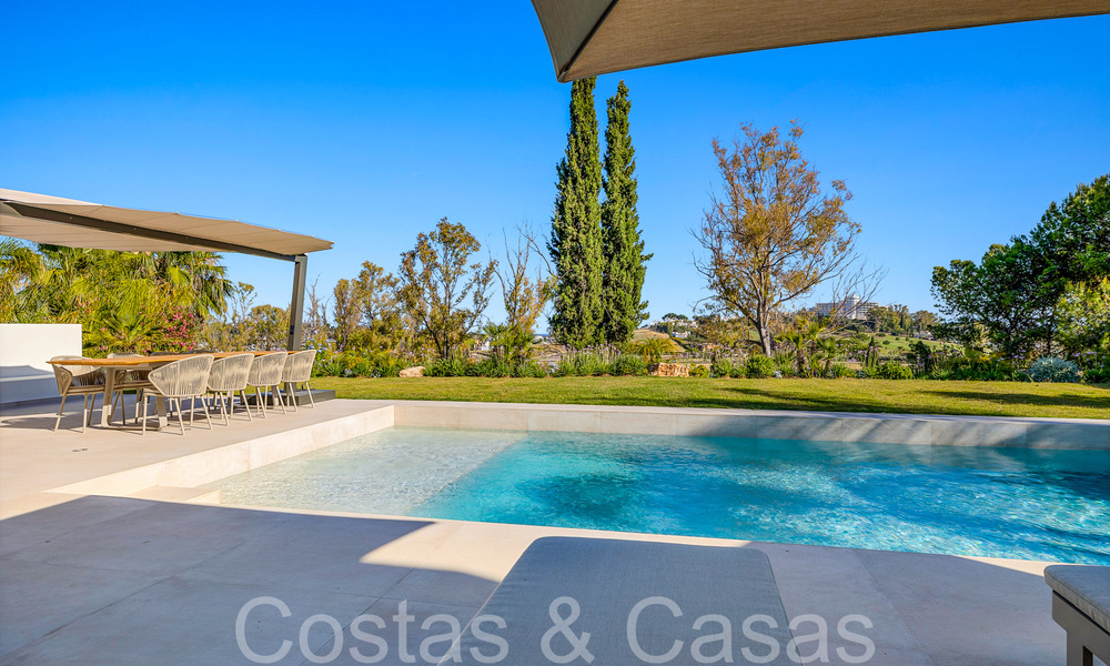 Belle villa rénovée de style méditerranéen contemporain à vendre, adjacente au terrain de golf de Benahavis - Marbella 69252