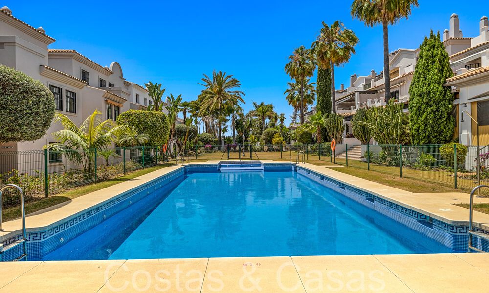 Spacieuse appartement de 3 chambres à vendre à quelques pas de la plage et du centre de San Pedro, Marbella 69541
