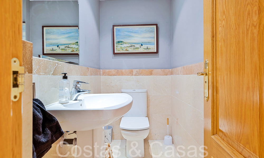 Spacieuse appartement de 3 chambres à vendre à quelques pas de la plage et du centre de San Pedro, Marbella 69553