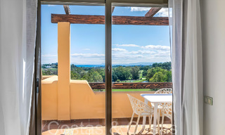 Penthouse de luxe prêt à emménager avec une vue magnifique sur le golf et la mer Méditerranée à vendre à Benahavis - Marbella 69606 