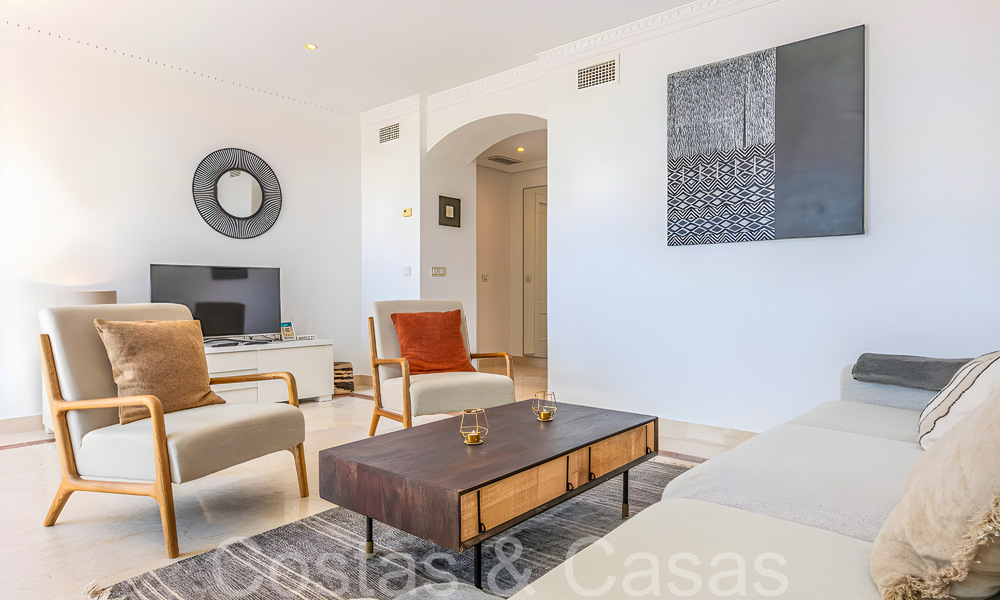 Penthouse de luxe prêt à emménager avec une vue magnifique sur le golf et la mer Méditerranée à vendre à Benahavis - Marbella 69608