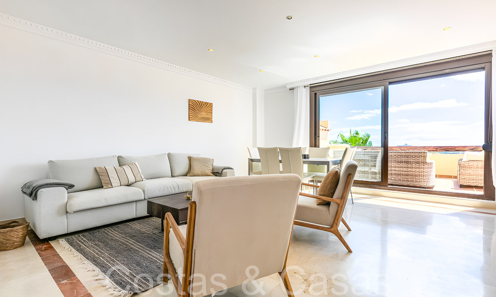 Penthouse de luxe prêt à emménager avec une vue magnifique sur le golf et la mer Méditerranée à vendre à Benahavis - Marbella 69620