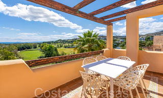 Penthouse de luxe prêt à emménager avec une vue magnifique sur le golf et la mer Méditerranée à vendre à Benahavis - Marbella 69628 