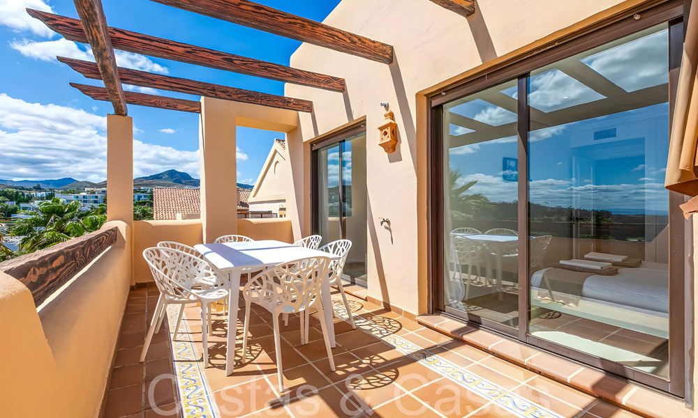 Penthouse de luxe prêt à emménager avec une vue magnifique sur le golf et la mer Méditerranée à vendre à Benahavis - Marbella 69636