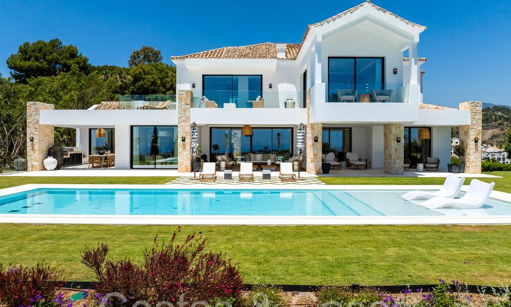 Villa de nouvelle construction de style méditerranéen et provençal à vendre dans une urbanisation fermée à Marbella - Benahavis 69887