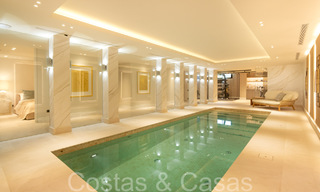 Villa de nouvelle construction de style méditerranéen et provençal à vendre dans une urbanisation fermée à Marbella - Benahavis 69909 