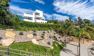 Villa de luxe prête à emménager avec vue panoramique à vendre dans une communauté fermée de Benahavis - Marbella 70022 