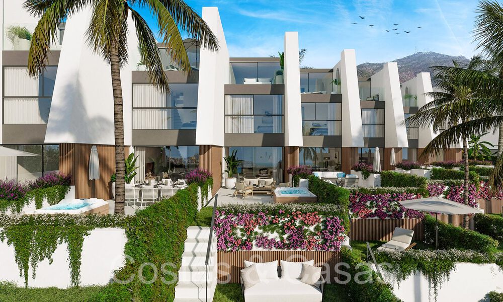 Maisons de ville modernes de 3 chambres avec jardin privé à vendre à Fuengirola, Costa del Sol 70174
