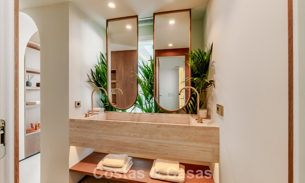 Penthouse de luxe à vendre dans un complexe balnéaire de haute qualité à quelques pas du centre d'Estepona 774288