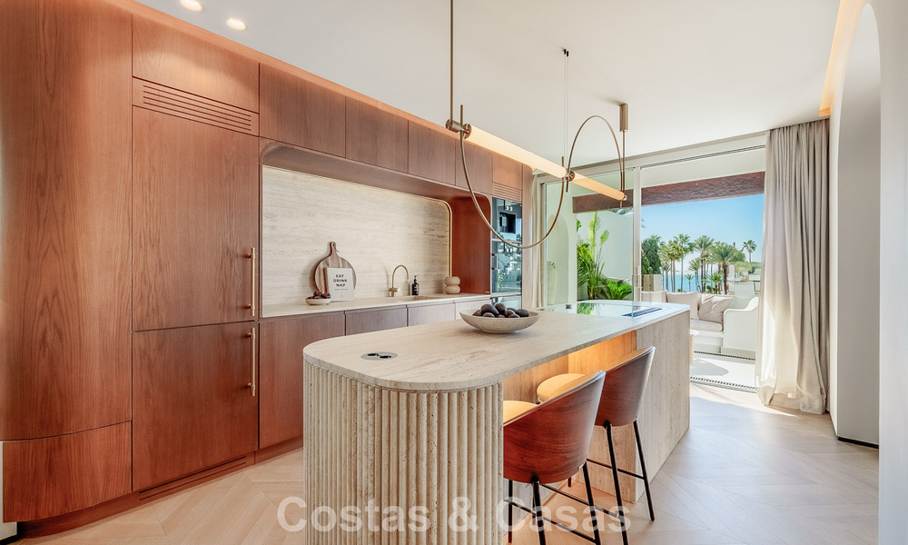 Penthouse de luxe à vendre dans un complexe balnéaire de haute qualité à quelques pas du centre d'Estepona 774302