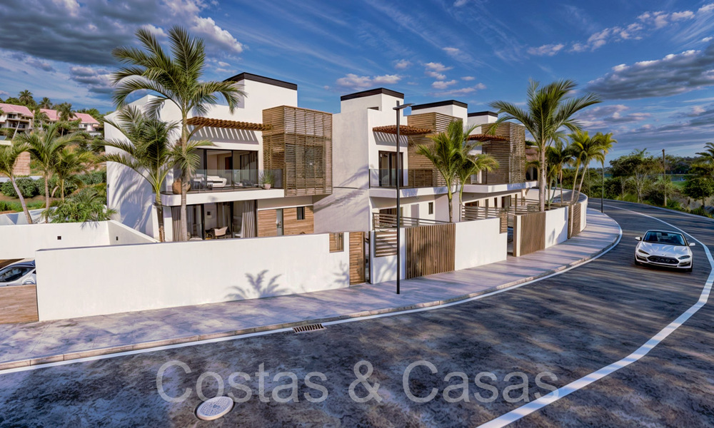 Nouveau développement de maisons de ville à vendre à côté du terrain de golf à Estepona 70545