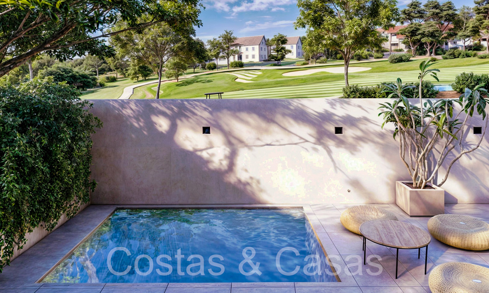 Nouveau développement de maisons de ville à vendre à côté du terrain de golf à Estepona 70561