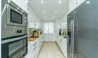 Penthouse à vendre dans un complexe balnéaire convoité sur le New Golden Mile entre Marbella et Estepona 70698 