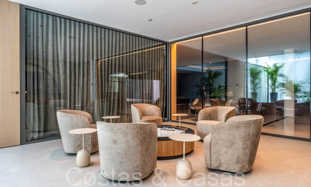 Villa design sophistiquée à vendre près de la plage au cœur du Golden Mile de Marbella 72038