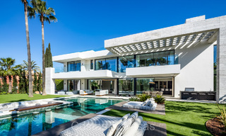 Impressionnante villa au design contemporain à vendre à Nueva Andalucia, Marbella 72209 