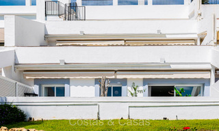 Prestigieux appartement rénové à vendre avec terrasse spacieuse dans le golf resort de La Quinta, Benahavis - Marbella 72938 