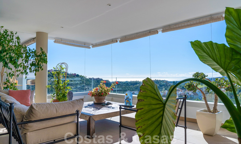 Appartements modernes de luxe à vendre avec vue sur la mer dans une résidence sécurisée à Benahavís - Marbella 805291