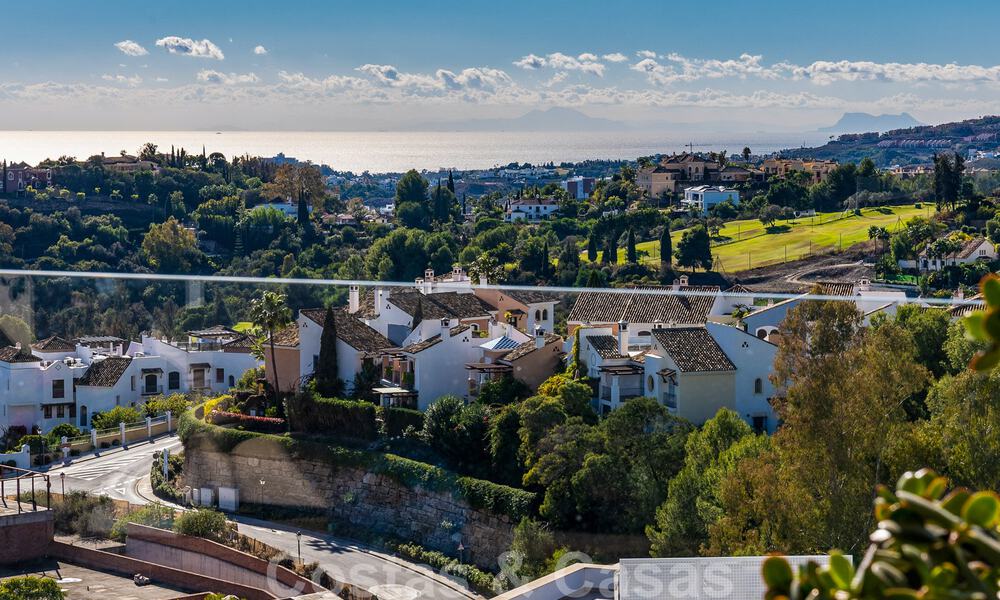 Appartements modernes de luxe à vendre avec vue sur la mer dans une résidence sécurisée à Benahavís - Marbella 805292