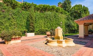 Appartement de 3 chambres à vendre à quelques pas de Puerto Banus et de la plage à Nueva Andalucia, Marbella 73702 
