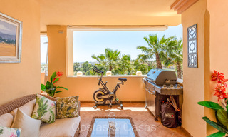 Appartement de 3 chambres à vendre à quelques pas de Puerto Banus et de la plage à Nueva Andalucia, Marbella 73706 