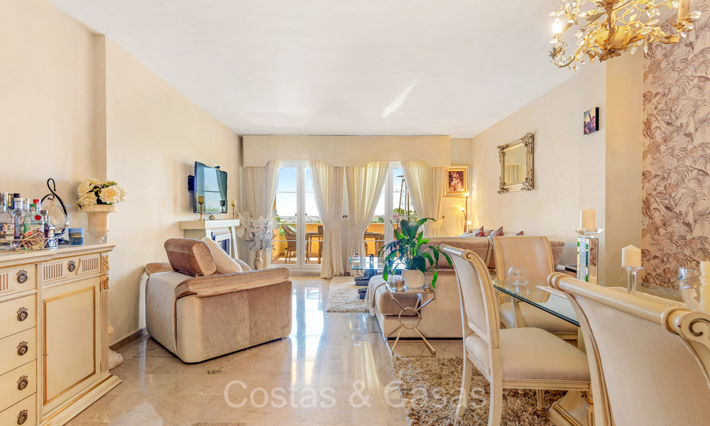 Appartement de 3 chambres à vendre à quelques pas de Puerto Banus et de la plage à Nueva Andalucia, Marbella 73718