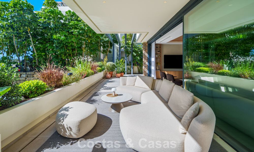 Villa prête à emménager à vendre à distance de marche d'un club-house de golf sur le New Golden Mile, Marbella - Estepona 805993