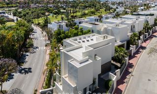Villa prête à emménager à vendre à distance de marche d'un club-house de golf sur le New Golden Mile, Marbella - Estepona 805995 