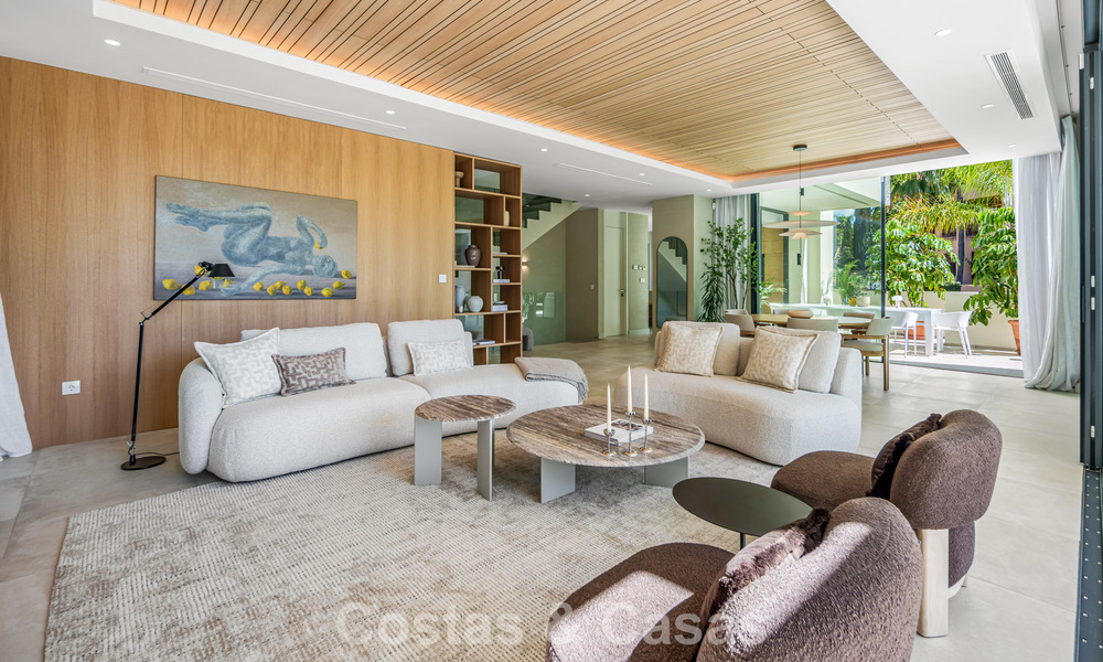 Villa prête à emménager à vendre à distance de marche d'un club-house de golf sur le New Golden Mile, Marbella - Estepona 806018