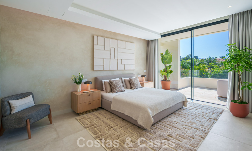 Villa prête à emménager à vendre à distance de marche d'un club-house de golf sur le New Golden Mile, Marbella - Estepona 806021