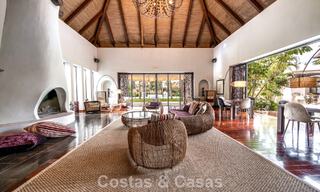 Villa prête à emménager à vendre à distance de marche d'un club-house de golf sur le New Golden Mile, Marbella - Estepona 806046 