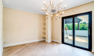 Villa méditerranéenne de premier ordre à vendre dans un complexe exclusif sur le Golden Mile de Marbella 74159 