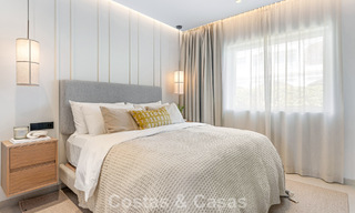 Penthouse prestigieux rénové à vendre, adjacent à un parcours de golf de premier plan à La Quinta, Benahavis - Marbella 74447 